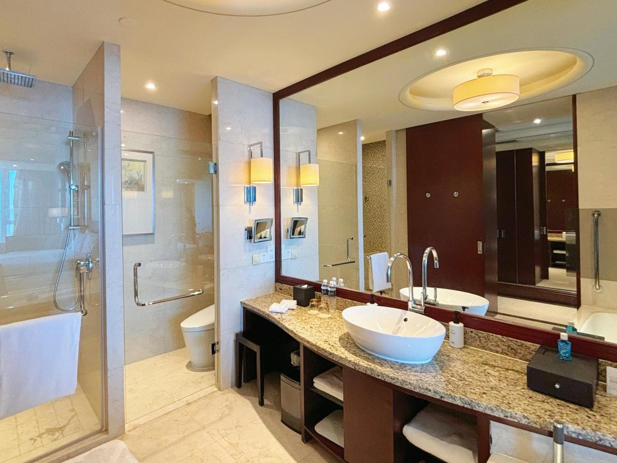 Intercontinental Wuxi By Ihg Hotel Kültér fotó